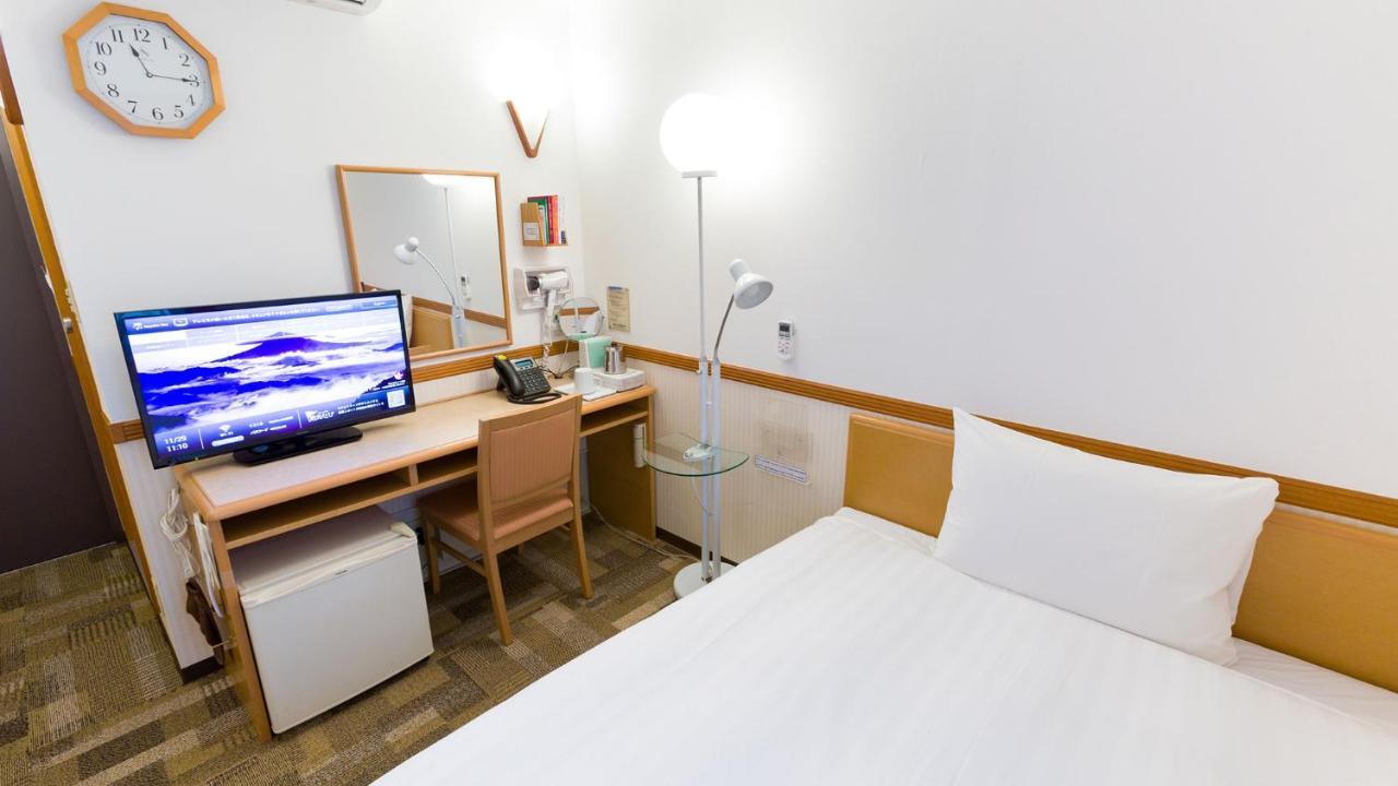 Toyoko Inn Tokyo Tozai-Sen Nishi-Kasai Exteriér fotografie